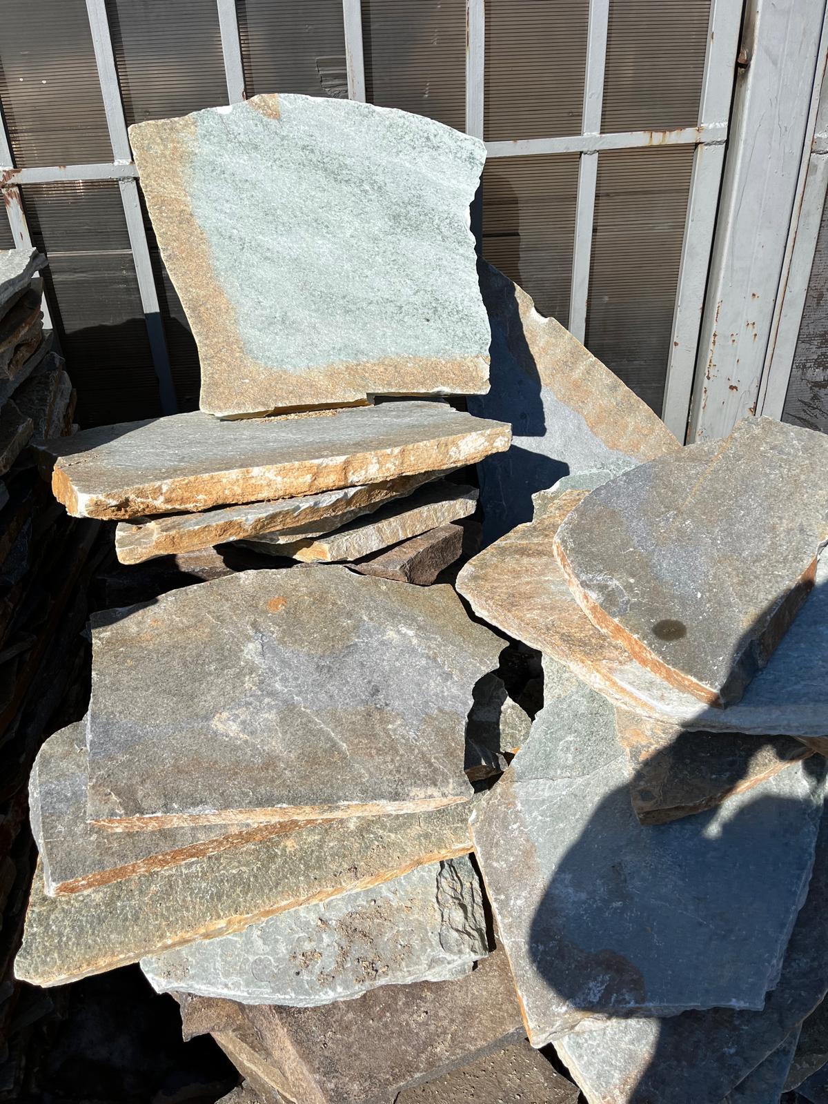 Piatră de placat — bucăți sortate